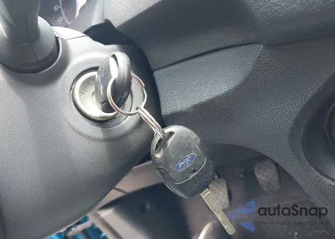 2013 Ford Fiesta Se из США, поврежденный, VIN 3FADP4BJ6DM152674